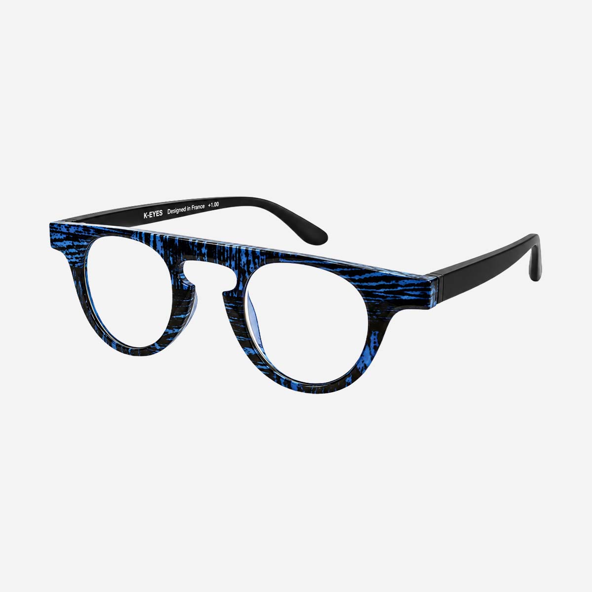 Lunettes de lecture unisexes à monture ronde, motif graphique bleu et noir.
Unisex reading glasses with a round frame featuring a blue and black graphic pattern.