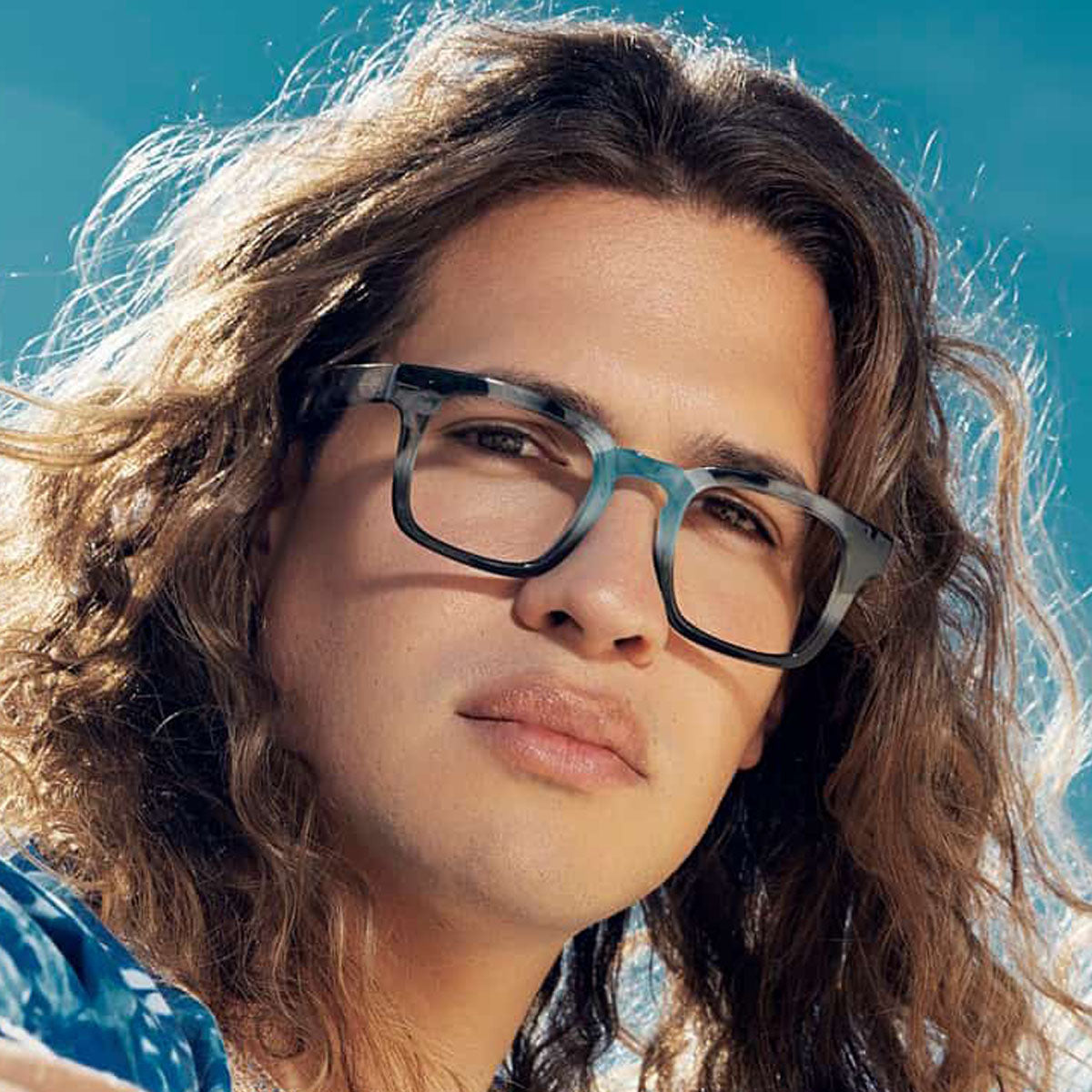 lunettes-de-lecture-originales-homme-bleu-K35-leo-blu