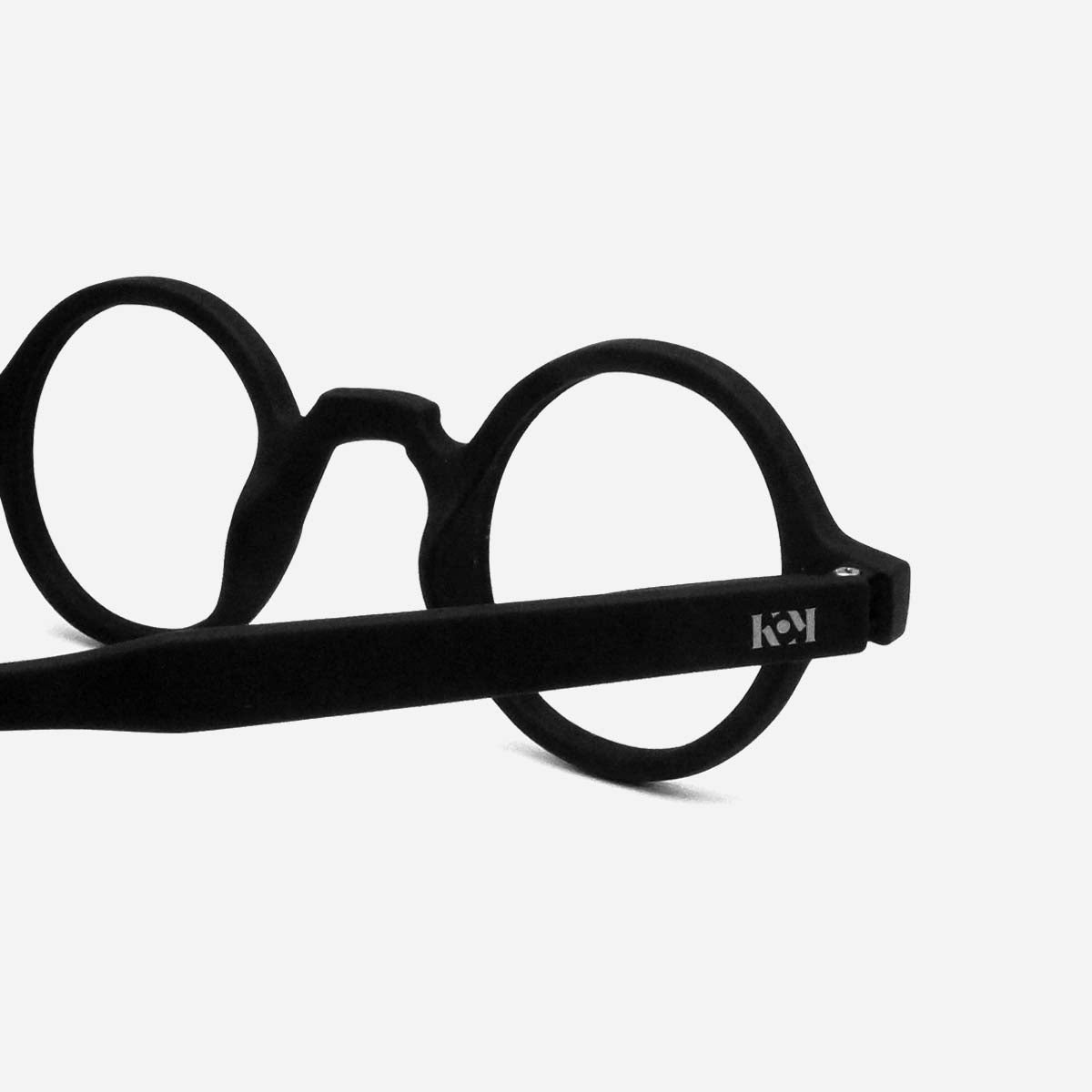 #K21 - Glasses for screens without correction