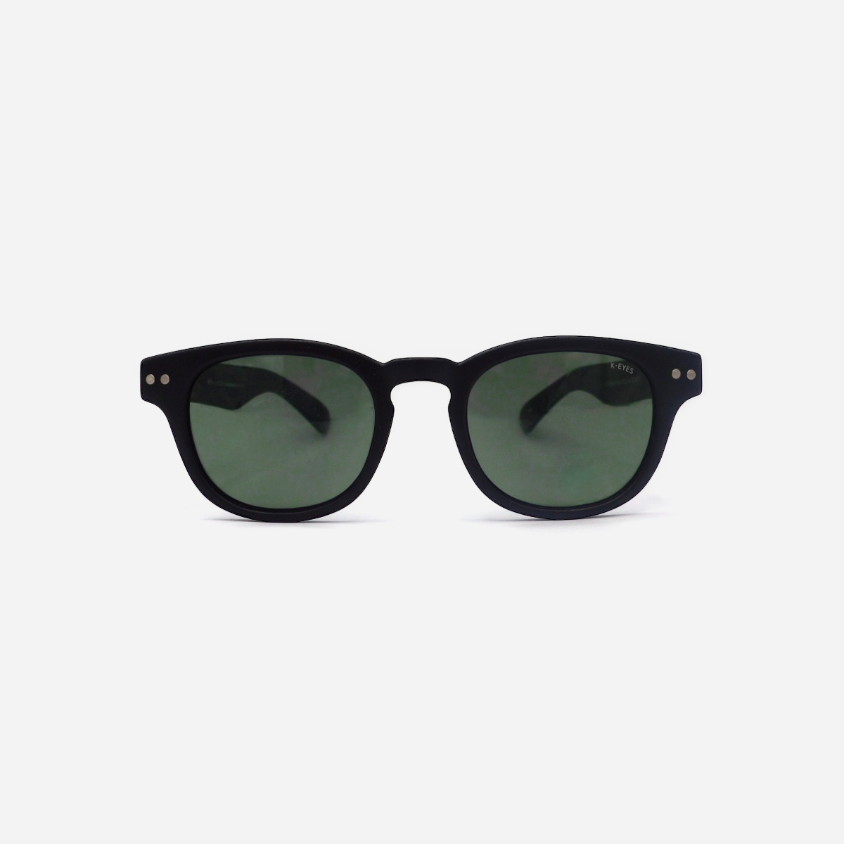 lunettes-de-lecture-solaires-monture-noire-lire-au-soleil-K10