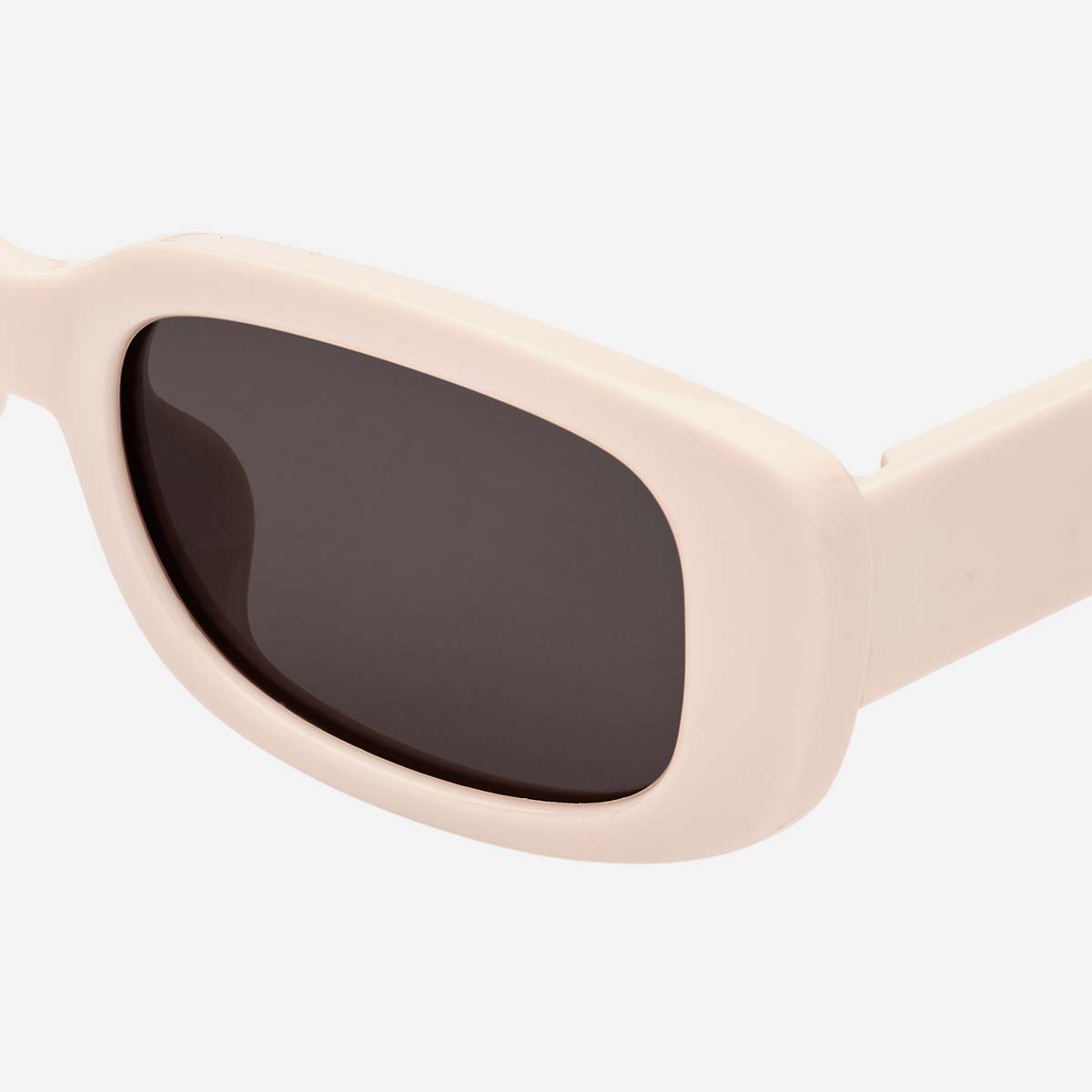 lunettes-de-soleil-enfant-vintage-rectangle-blanc-LOLA-IVORY.jpg