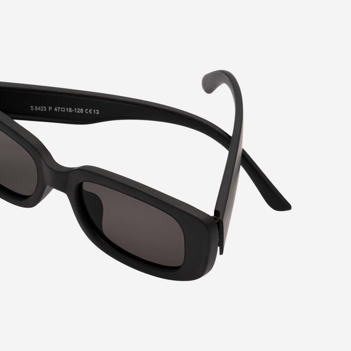 lunettes-de-soleil-enfant-vintage-rectangle-noir-LOLA-bLACK.jpg