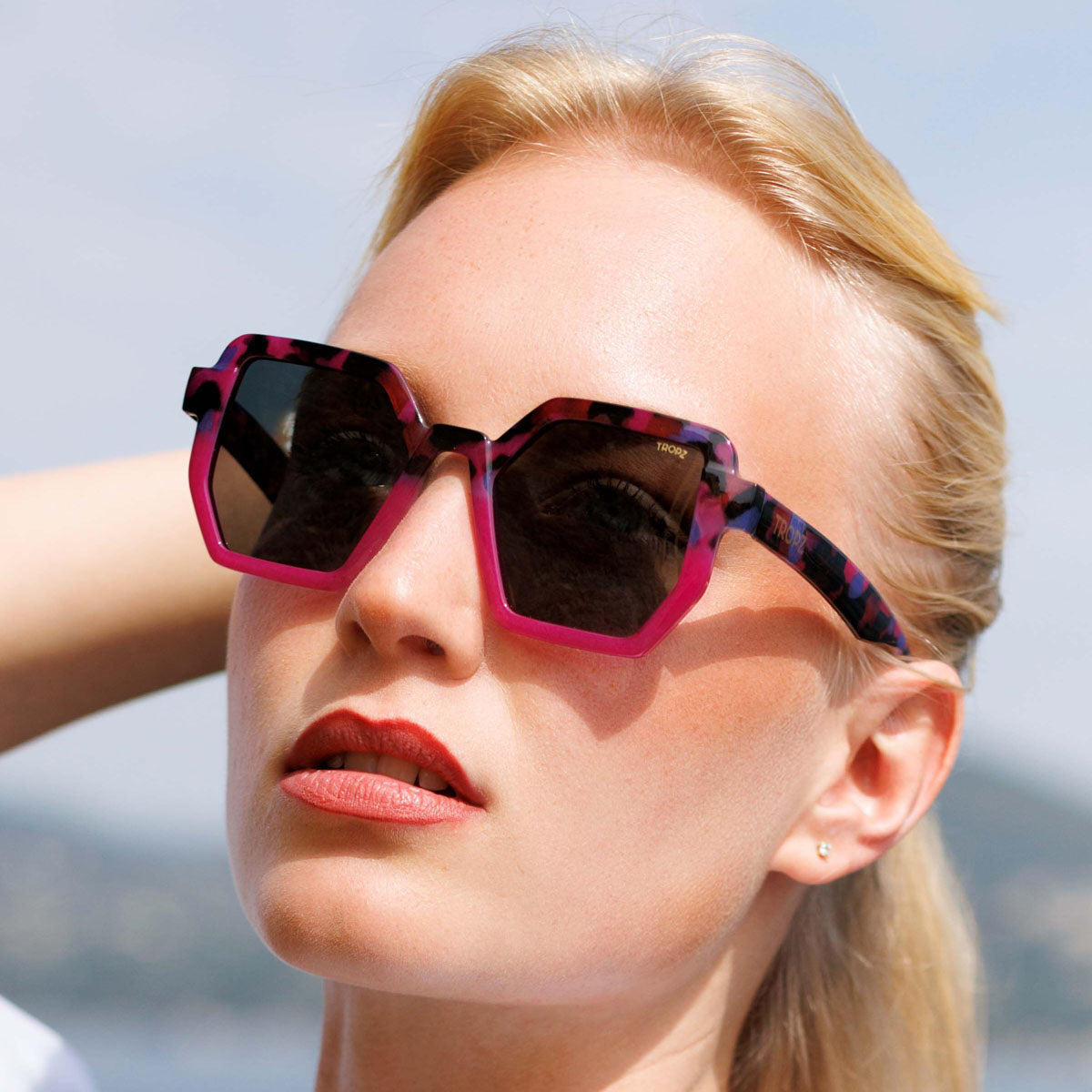 lunettes-de-soleil-protection-uv-originale-oversized-octogonale-rose-sunglasses-polarised-pink-k42-lotus