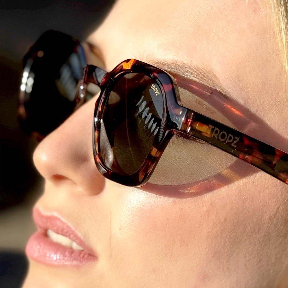 lunettes-soleil-mixte-verres-polarises-sunglasses-unisex-K47-SP-TURTLE