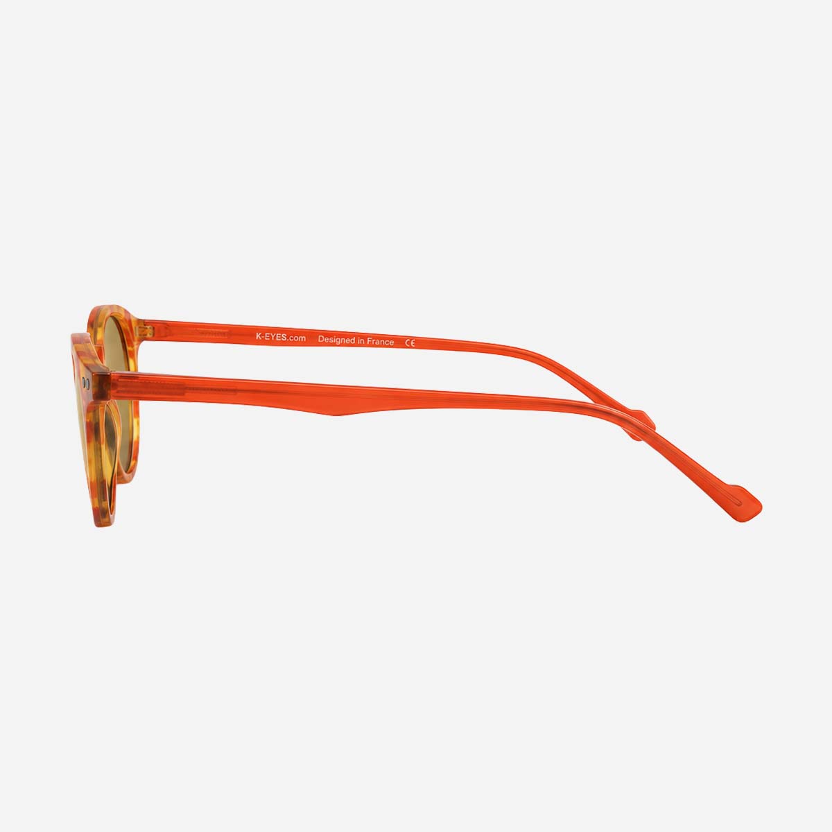 Lunettes de lecture solaires rondes, petite monture fine écaille orange avec verres teintés catégorie 2.
Round reading sunglasses, slim orange tortoise frame with category 2 tinted lenses.