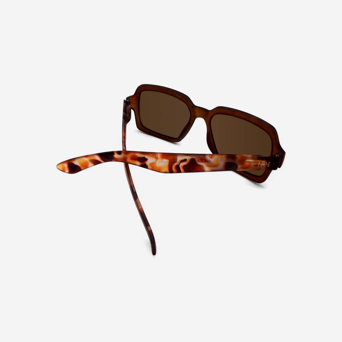 lunettes-de-soleil-homme-protection-UV-K40-SP-Cigale.jpg