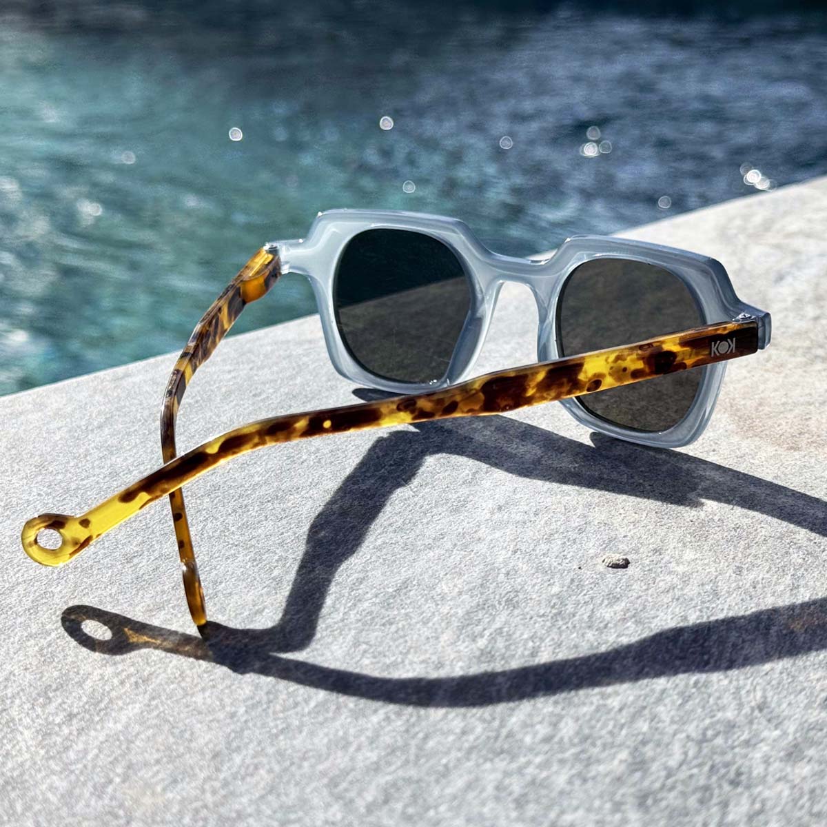 lunettes-soleil-femme-homme-polarisé-carré-fine-bleu-unisex-sunglasses-square-thin-blu-K29-sp-azur