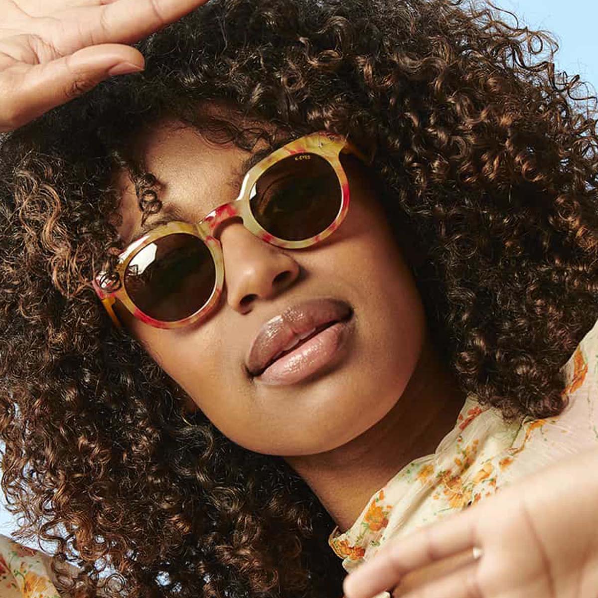 lunettes-de-soleil-homme-femme-originale-ronde-transparent-beige-protection-uv-sunglasses-polarised-unisex-K26-SP-SAND