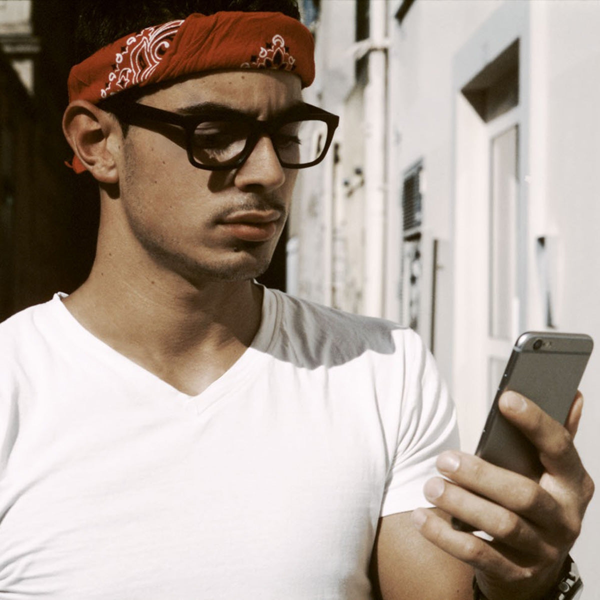 #k16 - Reading glasses for screens