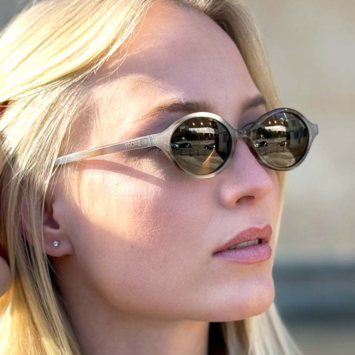 Qu'est-ce qu'une paire de lunettes de soleil polarisées et en vaut-elle Qu'est-ce qu'une paire de lunettes de soleil polarisées et en vaut-elle