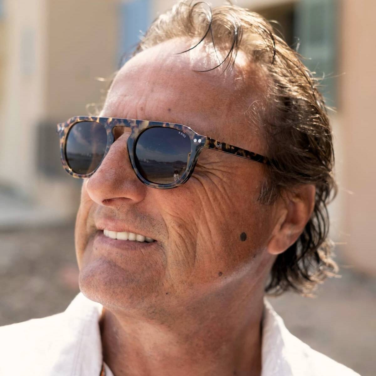 lunettes-de-soleil-polarisées-écaille-forme-pilote-sunglasses-polarised-
tortoiseshell-unisex-k34-sp-tortoise