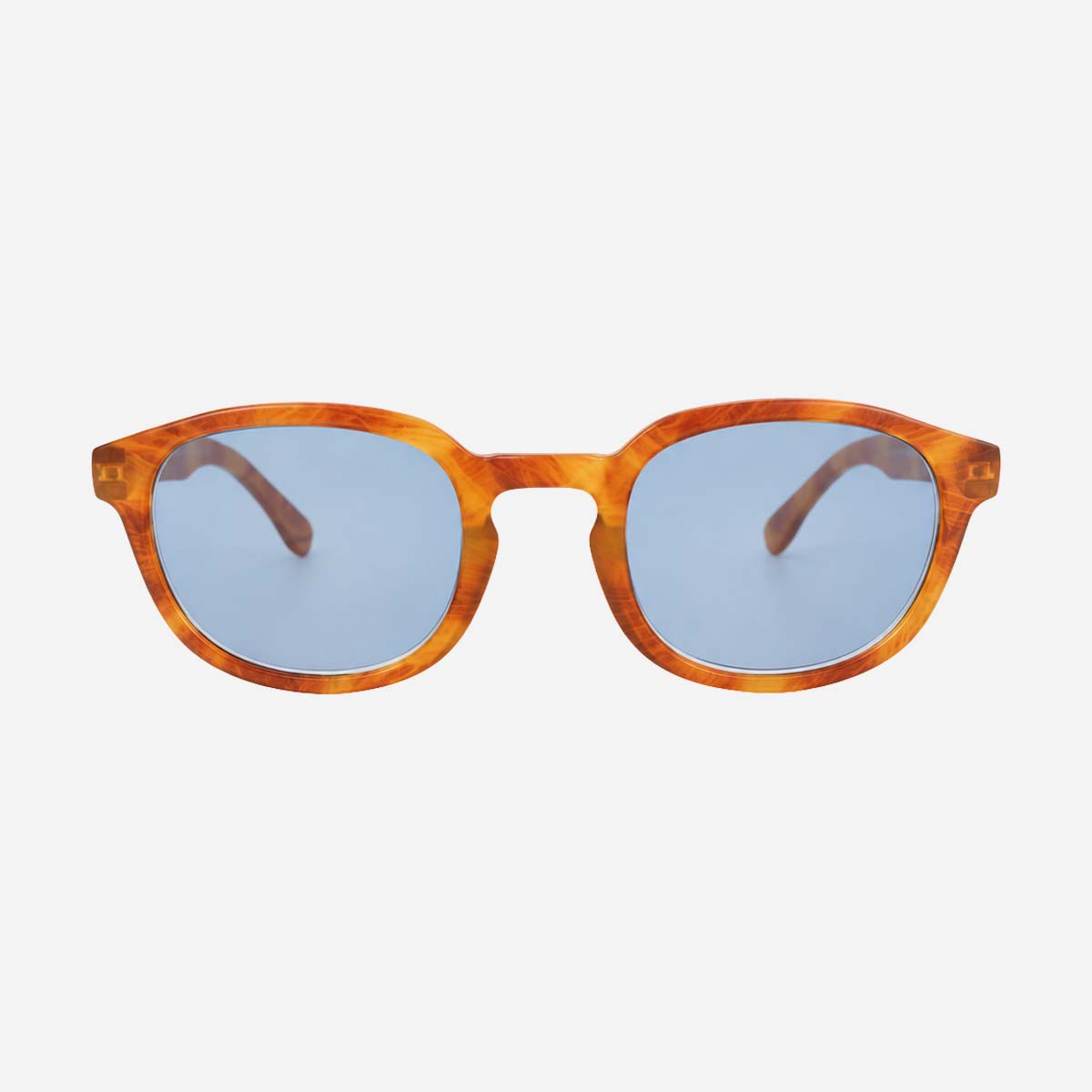 Lunettes de lecture solaires mixtes pour presbytie, avec verres teintés et protection solaire catégorie 2.
Unisex sun reading glasses for presbyopia with tinted lenses and Category 2 sun protection.